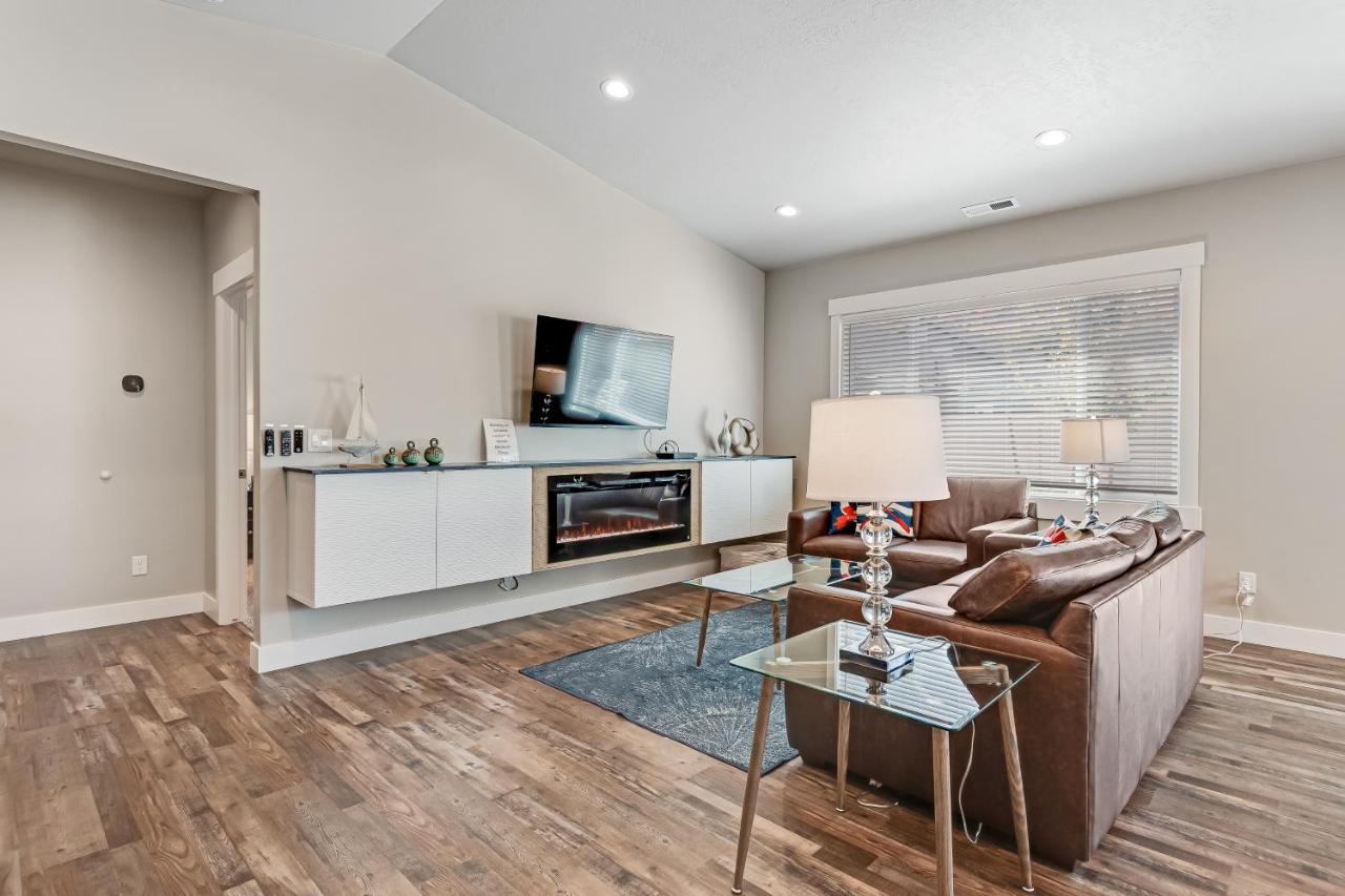 Villa Lochwood Getaway Garden City Esterno foto